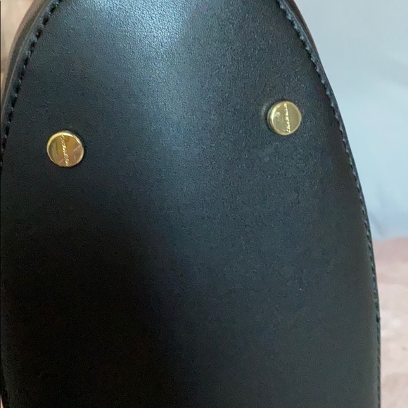 Calvin Klein
Pebble Leather Sophia Hobo Bag - Picture 13 of 13